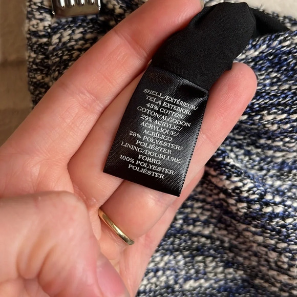 Ann Taylor Blue and Cream Knit Office Pencil Skirt, Women’s Size 4 - Picture 7 of 7